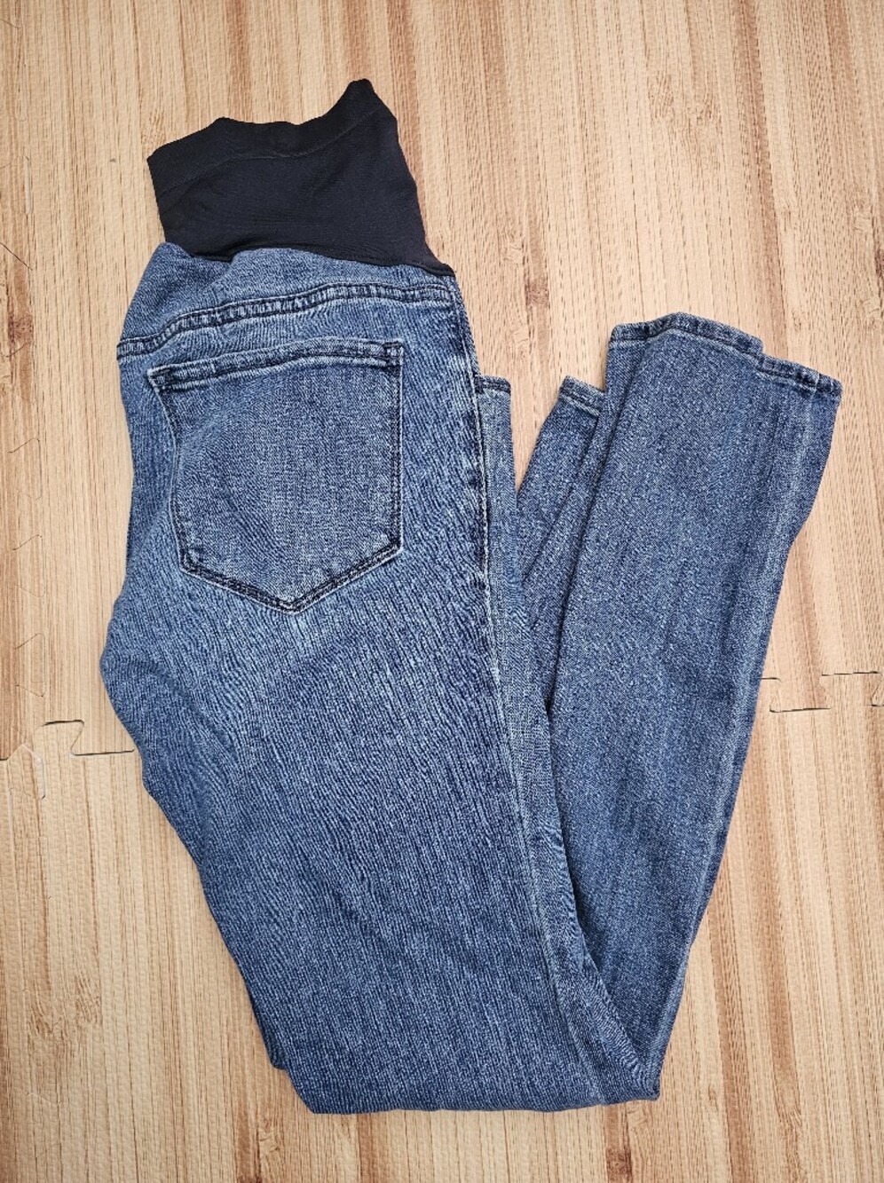 Old Navy Maternity Straight Leg Jeans Size 6